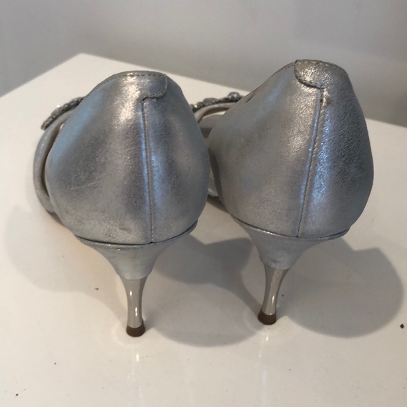 Ivanka Trump Heels size 7 - Picture 2 of 4